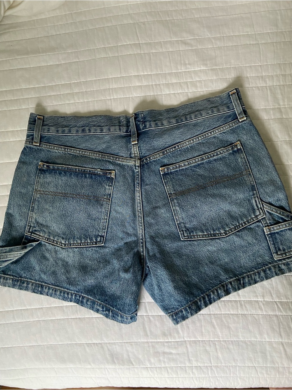 Agolde NWOT Magda Denim Shorts - Picture 5 of 11